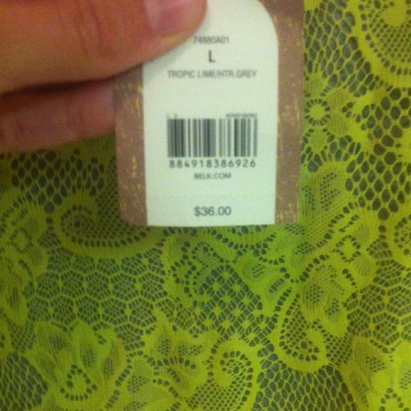 Top - Picture 2 of 2