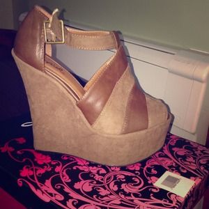Brown tan wedges