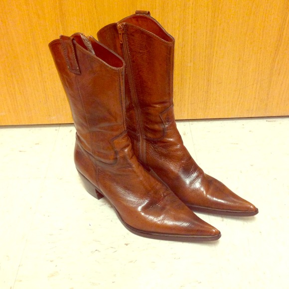 STEVE MADDEN "cowboy" style boots.