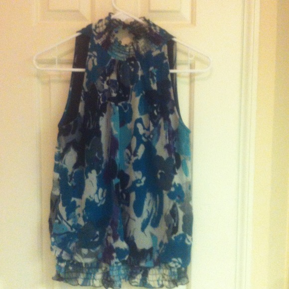 BCX cute dressy top