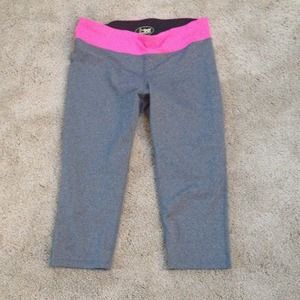 Brand new gray workout capri