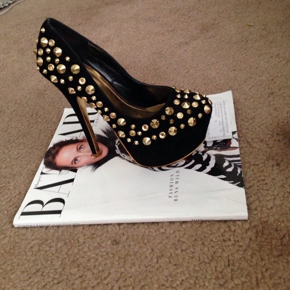 Pumps - Picture 3 of 3