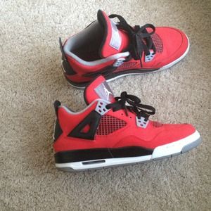 Jordan's #4 worn twice!!!!