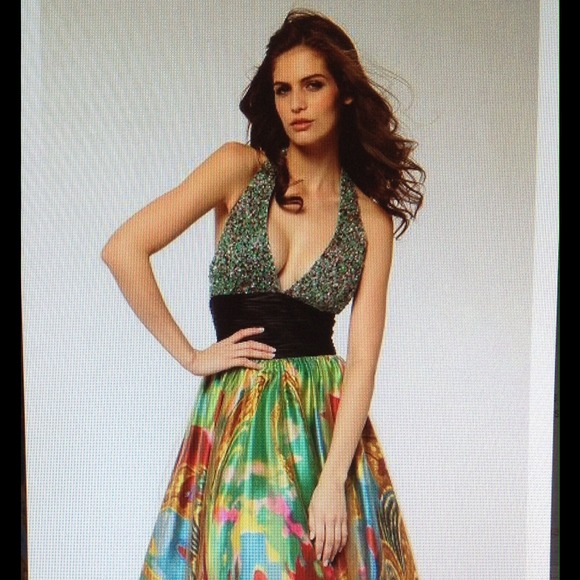 Dresses & Skirts - Beautiful multi-colored gown!!