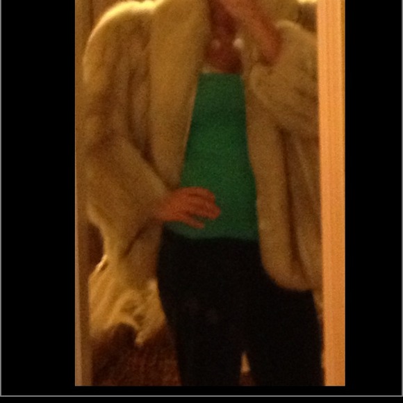 Blue Fox Fur Coat - Picture 3 of 4