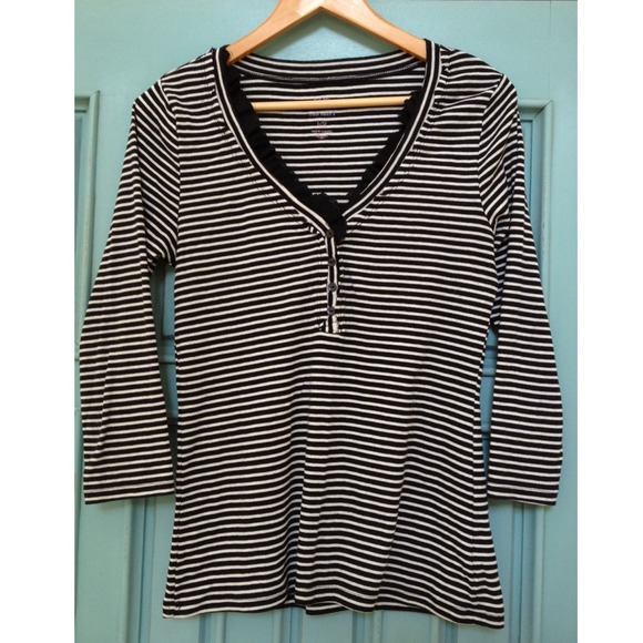 Black & White stripes top with ruffled detail