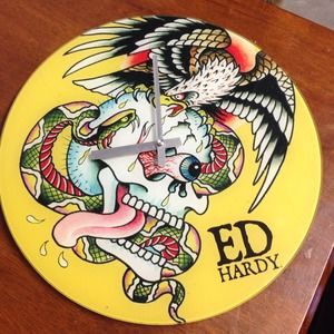 ED HARDY WALL CLOCK