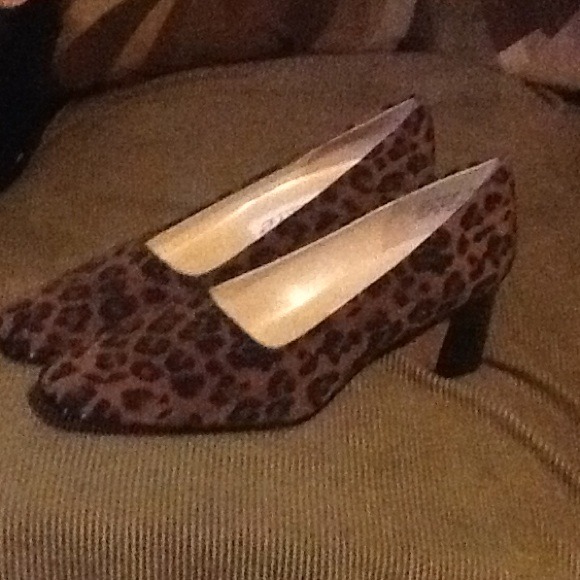 Madeline Stuart women's shoes leopard print - Picture 1 of 1
