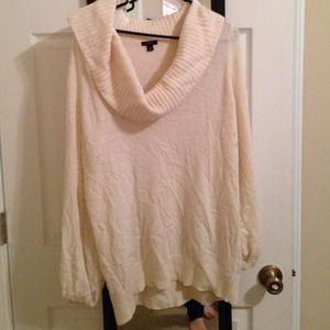 Off white Cowl Neck sweater
