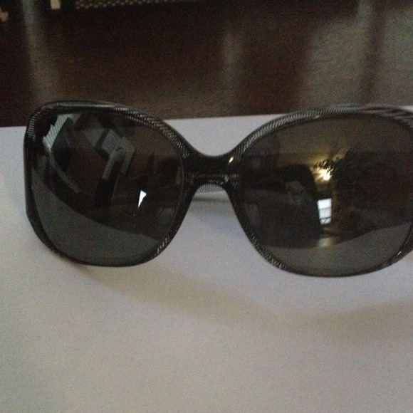 Authentic Tory Burch sunglasses