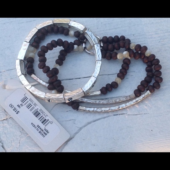 Stretch Bead Bracelet & Relativity silver Stretch - Picture 2 of 4