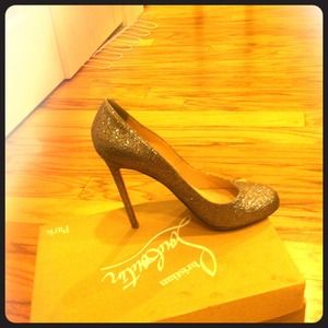 100% authentic christian loubs