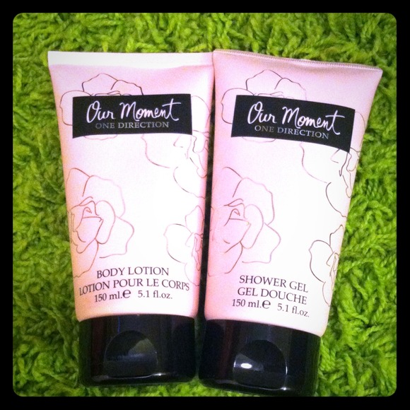 ✂️REDUCED✂️One Direction Lotion And Shower Gel