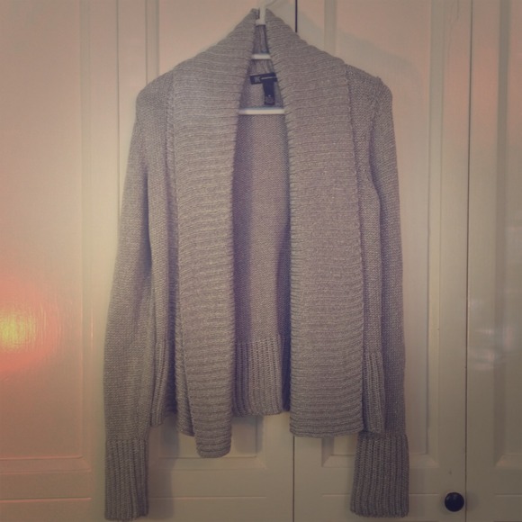 ✨ NWOT • INC Grey Shimmer Sweater - Picture 1 of 3