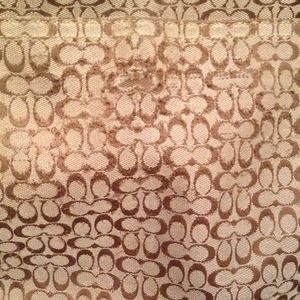 Additional listing for my coach bag!