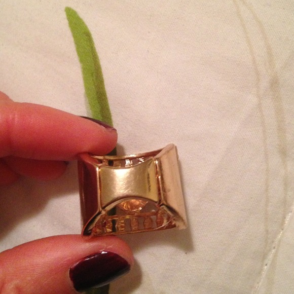 ✖️✖️ SOLD IN BUNDLE - Picture 4 of 4