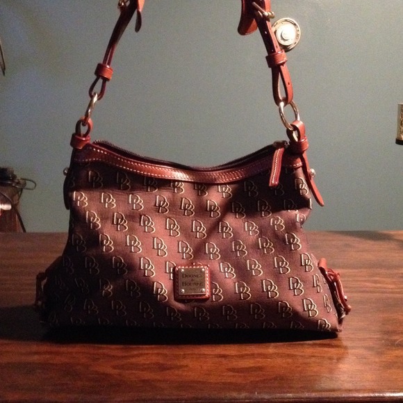 **Sold** - Picture 1 of 4