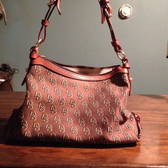 **Sold** - Picture 2 of 4