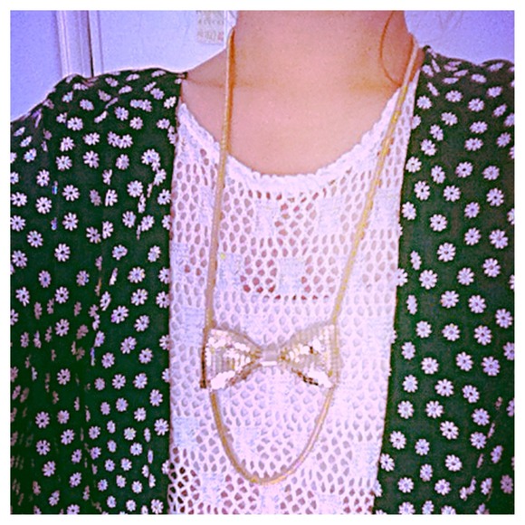 Kitson Gold Bow Necklace - Picture 2 of 3