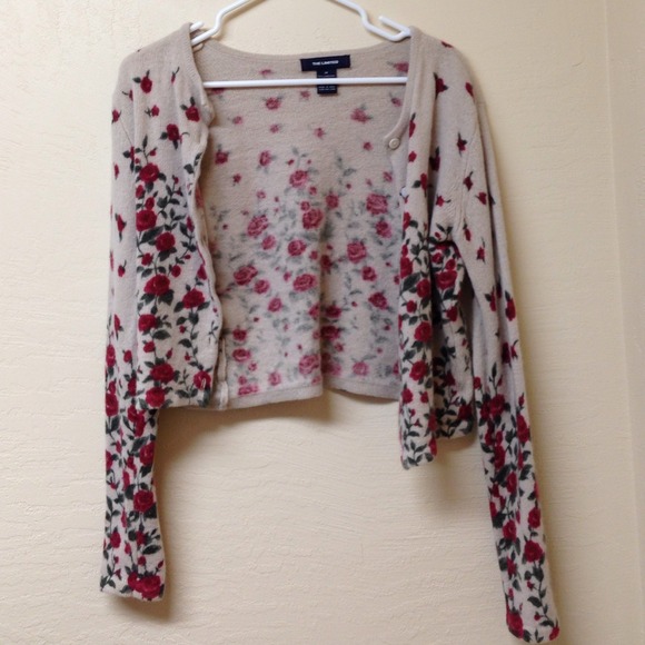 💥Sold💥 Floral cardigan from the limited - Picture 1 of 4