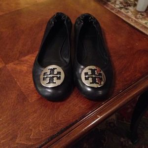 Tory burch black/silver classic reva ballet 7.5