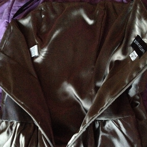 Dark silver homecoming/prom/special occasion dress - Picture 4 of 4