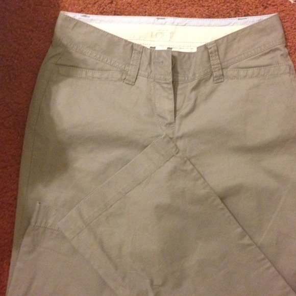 Lowest Price💃Ann Taylor size 0 Grey Pants NWOT