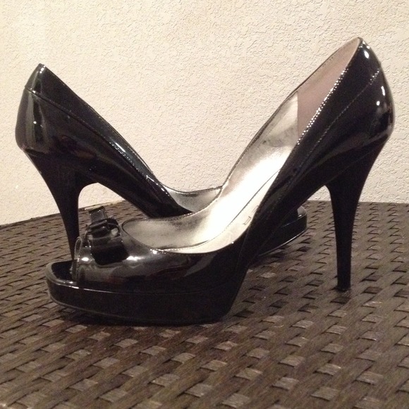Black open toe pumps