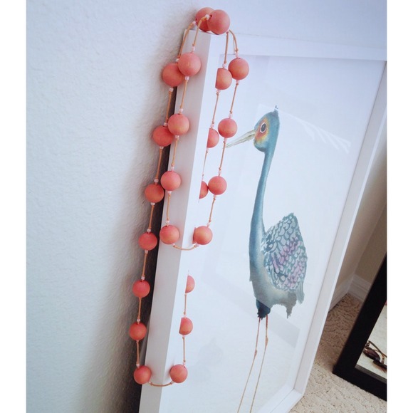 🚨ᒪᗩᔕT ᑕᗩᒪᒪ Wooden Pink Bubblegum Necklace
