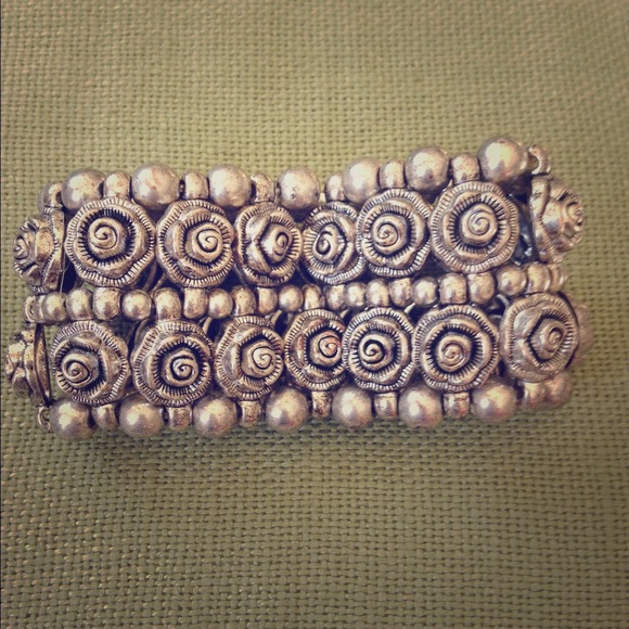 Silver Beaded Rose Bracelet
