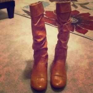 Knee high Steve Madden leather boots