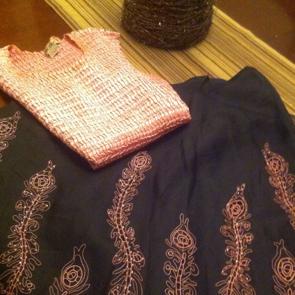 Very nice career skirt or for fun!