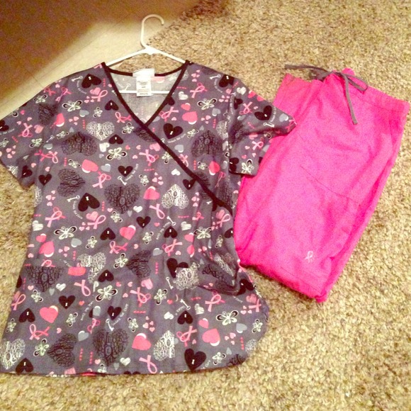 PINK scrubs! 💗