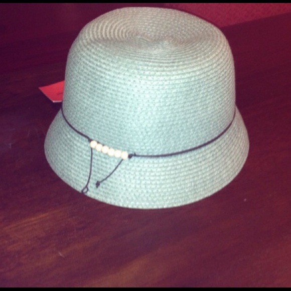 Teal Cloche Hat with Bead String (Vintage Feel)