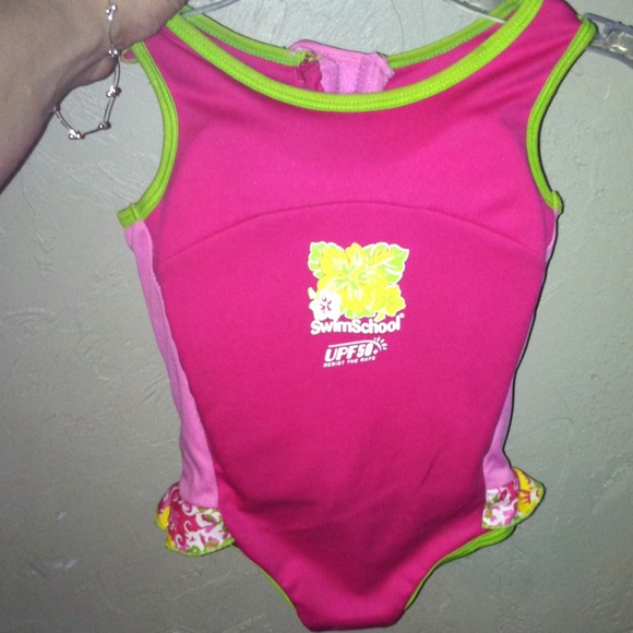 Girls upf 50 swim school zip up swim suit vest