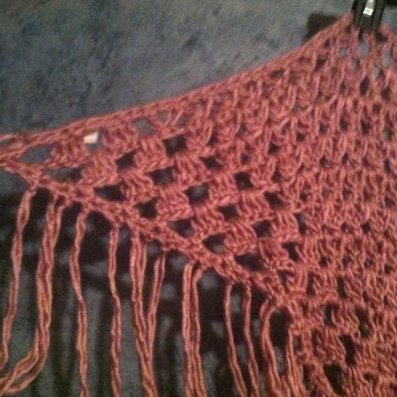 Triangle shape shawl crotchet - Picture 2 of 2