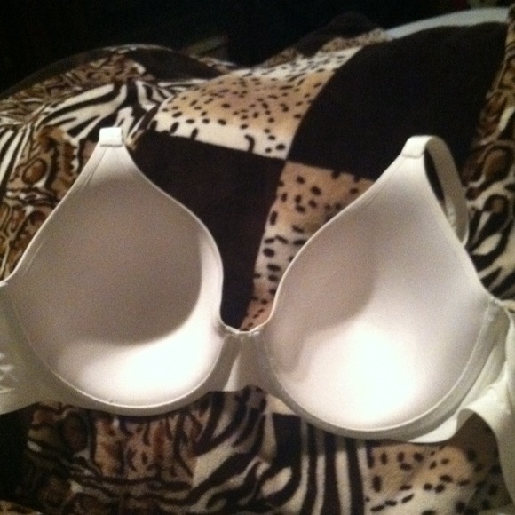 Bra - Picture 3 of 4
