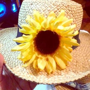 Sunflower hat!