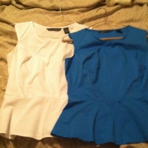 ‼️TRADED FOR BKE JEANS ‼️Blue & white bundle tops