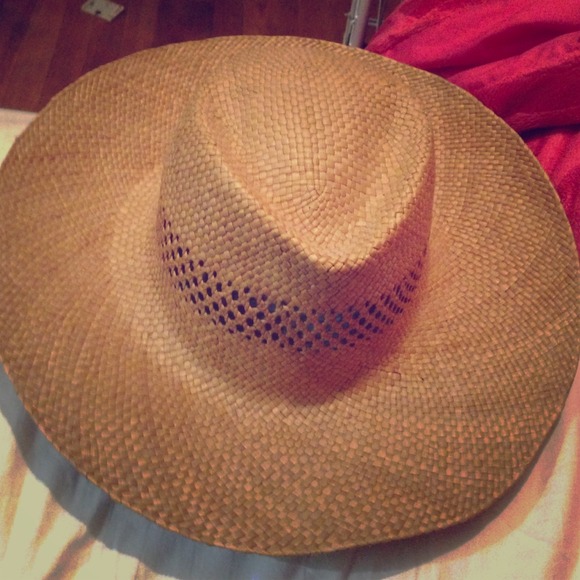 Cute hat!