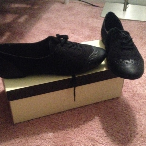 Restricted - Beagle - Black