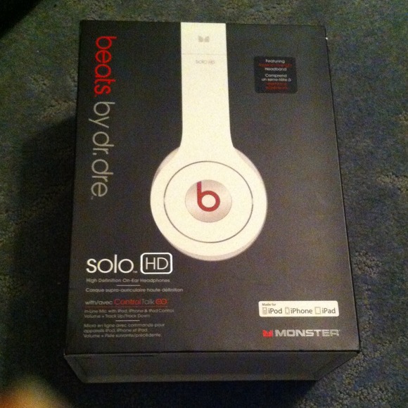 Beats by dre BOX