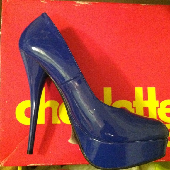 Blue Heels - Picture 2 of 2