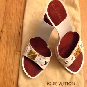 Louis Vuitton Sandals