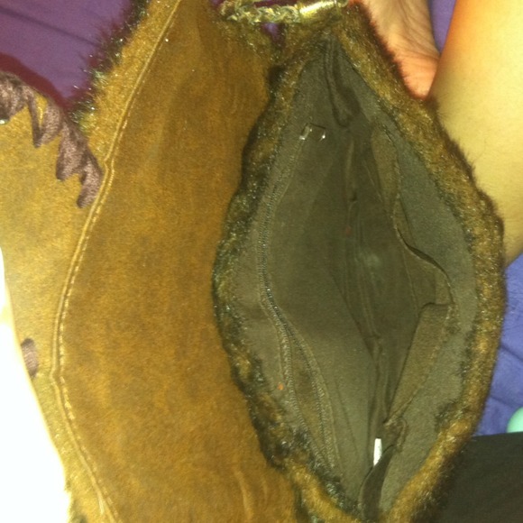 GREAT FALL PURSE - Picture 3 of 3