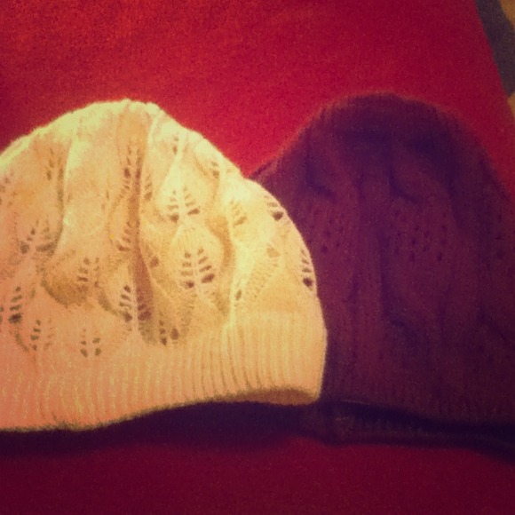 💥Traded💥Pink & maroon beanie - Picture 1 of 3