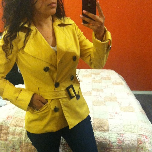 Trench coat!🌻 - Picture 3 of 3