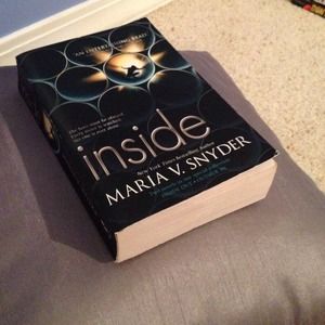 Inside (Insider, #1-2) - Maria Snyder (YA Book)