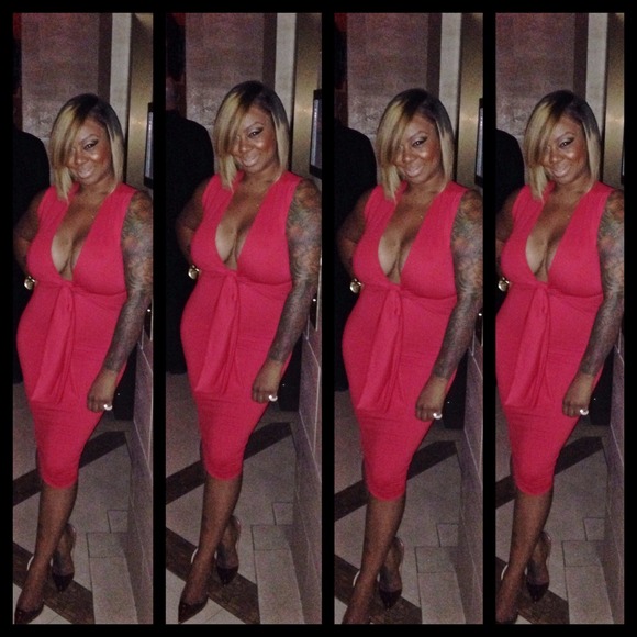 ⛔️⛔️⛔️SOLD⛔️⛔️⛔️RED STRETCH DRESS