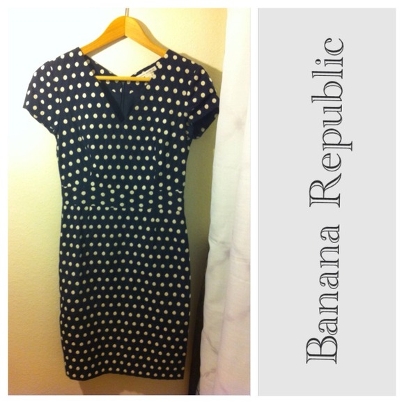 Banana Republic Polka Dot Dress✂️Reduced✂️
